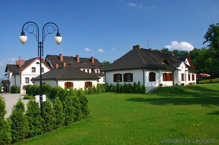 Hotel Sarmata Zespol Dworski Сандомир Екстер'єр фото